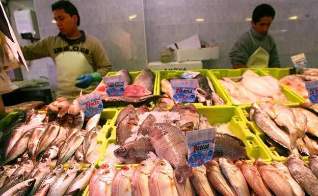 El Mal Tiempo Dispara El Precio Del Pescado Que Se Duplica En Una